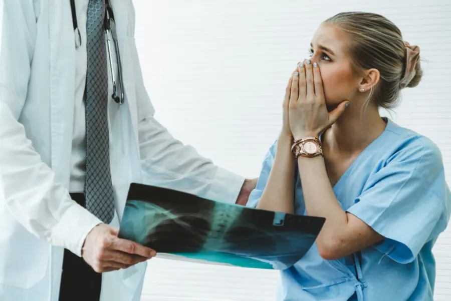 Medical x-ray used in a malpractice case